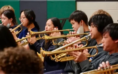 Glimpse Into A Classroom: Senior Band